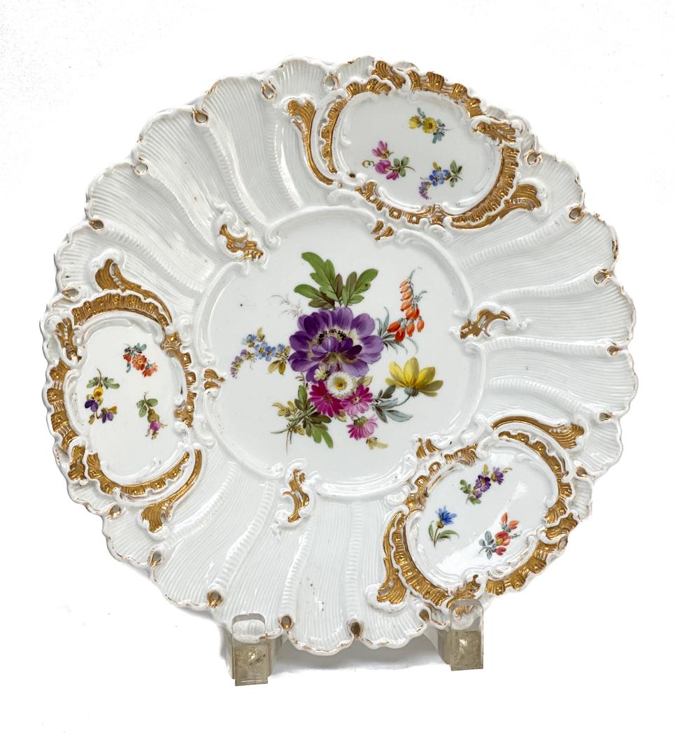 Meissen Germany Hand Painted Porcelain Cabinet Plate. (1 of 5)