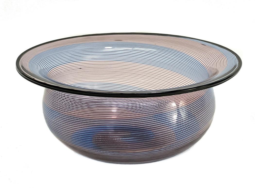 Barovier & Toso Murano Italian Mezza Filigrana Glass Bowl, Signed: Barovier & Toso Murano Italian amethyst and coral Mezza Filigrana glass bowl. Marked Barovier & Toso to the underside. Weight Approx., 1 lb Measures Approx., 10.25 inches diameter x 4 inches tall