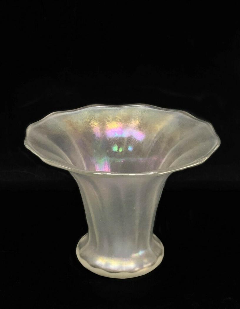 Steuben Iridescent Verre de Soie Glass Vase, 20th century: Steuben iridescent Verre de Soie glass vase, early 20th century. Iridescent glass with ruffled texture and a polished pontil, apparently unsigned. Weight Approx., .5 lb Measures Approx., 5 inches diam