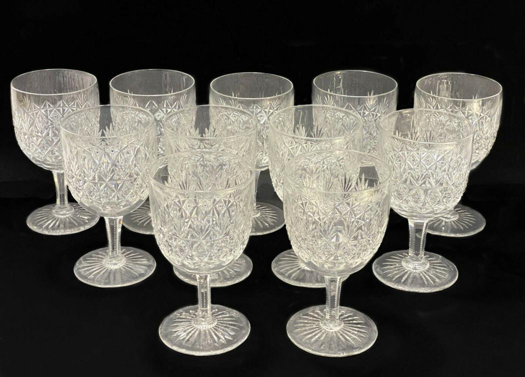 11 Thomas Webb Wellington Cut Crystal Wine Water Glasses: 11 Thomas Webb Wellington cut crystal wine or water glasses. Cut fan and star design with a star to the underside. Webb mark to underside of one. Weight Approx., 6.5 lbs Measures Approx., 3.25 inches