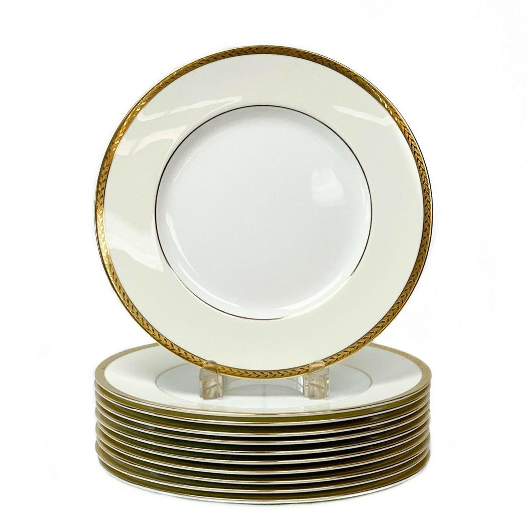 11 Minton England Porcelain Dinner Plates circa 1960 Gilt Leaves (1 of 4)