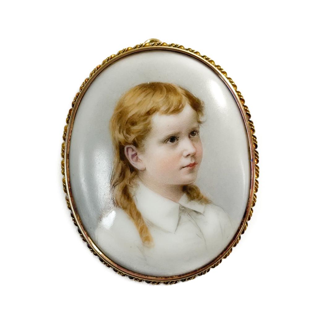 German 14k Gold Mounted Hand Painted Porcelain Brooch (1 of 8)