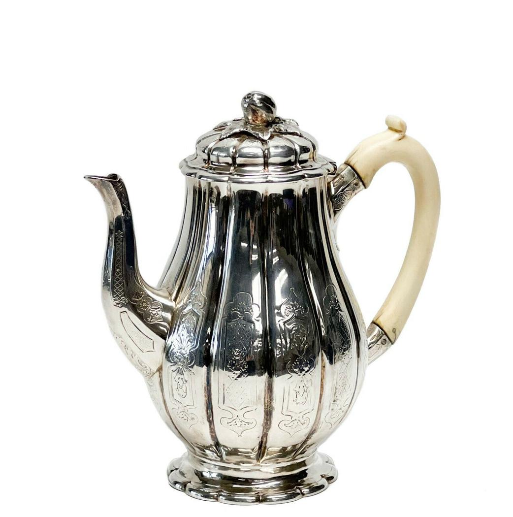 Robert Garrard II English Sterling Silver Coffee Pot 1829 (1 of 10)