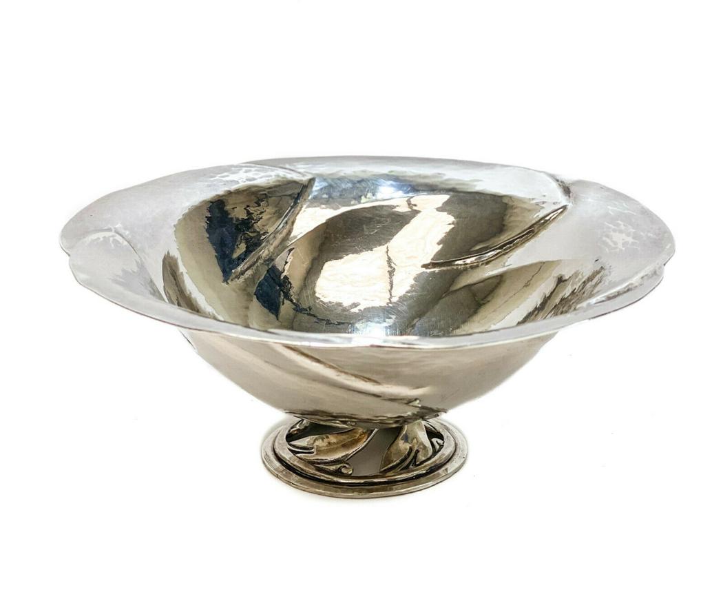 Peer Smed Sterling Silver Hand Wrought Footed Bowl (1 of 4)