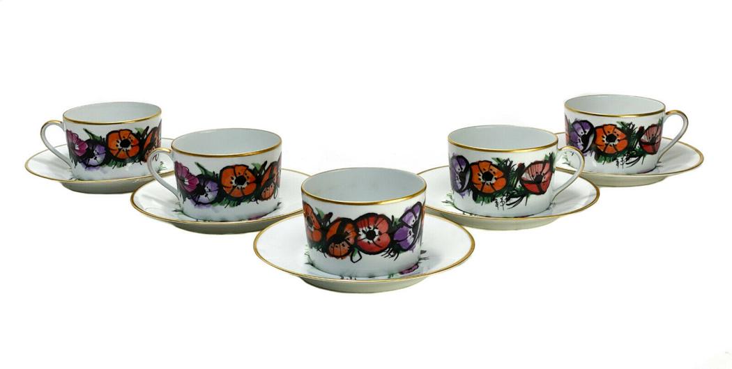 5 Bernardaud Buffet Limoges Cup & Saucers "Les Anemones": 5 Bernardaud Buffet Limoges porcelain large cup and saucers in "Les Anemones". Multi-colored flowers throughout with black outlines. Gilt to the the rims. Signed "B.B." for Bernardaud Buffet with Limo