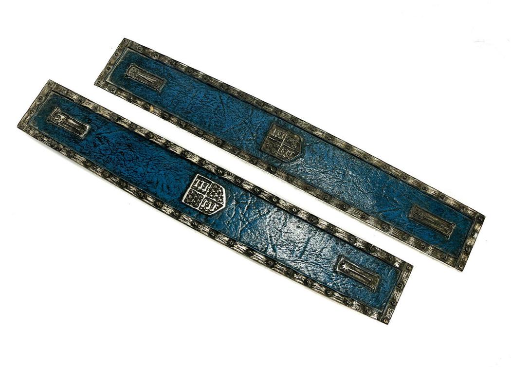 Tiffany Studios New York Cold Painted Bronze Blotter Ends in Heraldic Blue #2060: Tiffany Studios New York cold painted bronze blotter ends in Heraldic Blue #2060. Wrinkled texture with applied armorial Coat of Arms of three lions. Tiffany Studios mark to the underside base. Weight