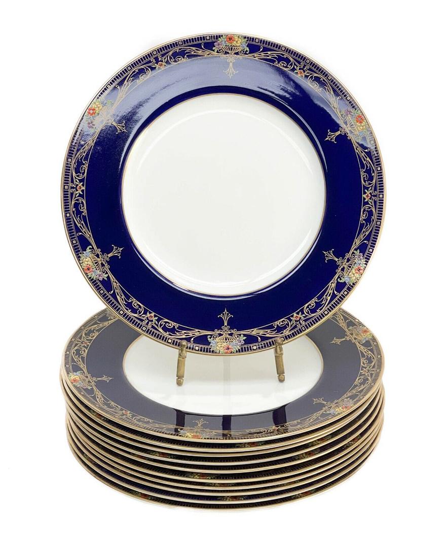 11 Royal Worcester England Porcelain Dinner Plates (1 of 4)