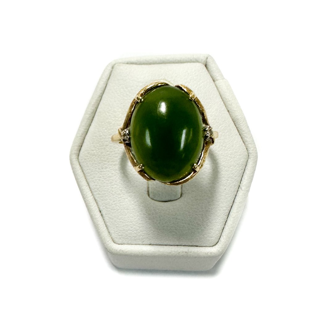 14k Yellow Gold and Jade Ring. Size 6.75 (1 of 10)