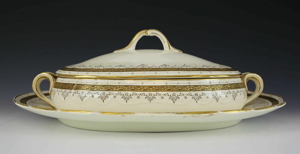 Cauldon Porcelain Covered Vegetables Bowl & Saucer (1 of 8)