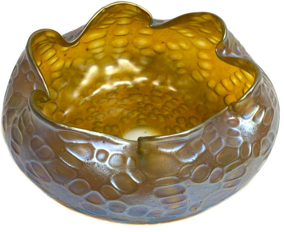 Loetz Style Iridescent Honeycomb Glass Bowl (1 of 4)