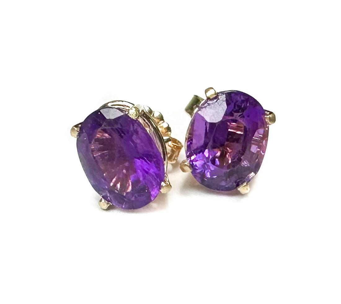 14k Yellow Gold Amethyst Oval Cut Stud Earrings (1 of 8)