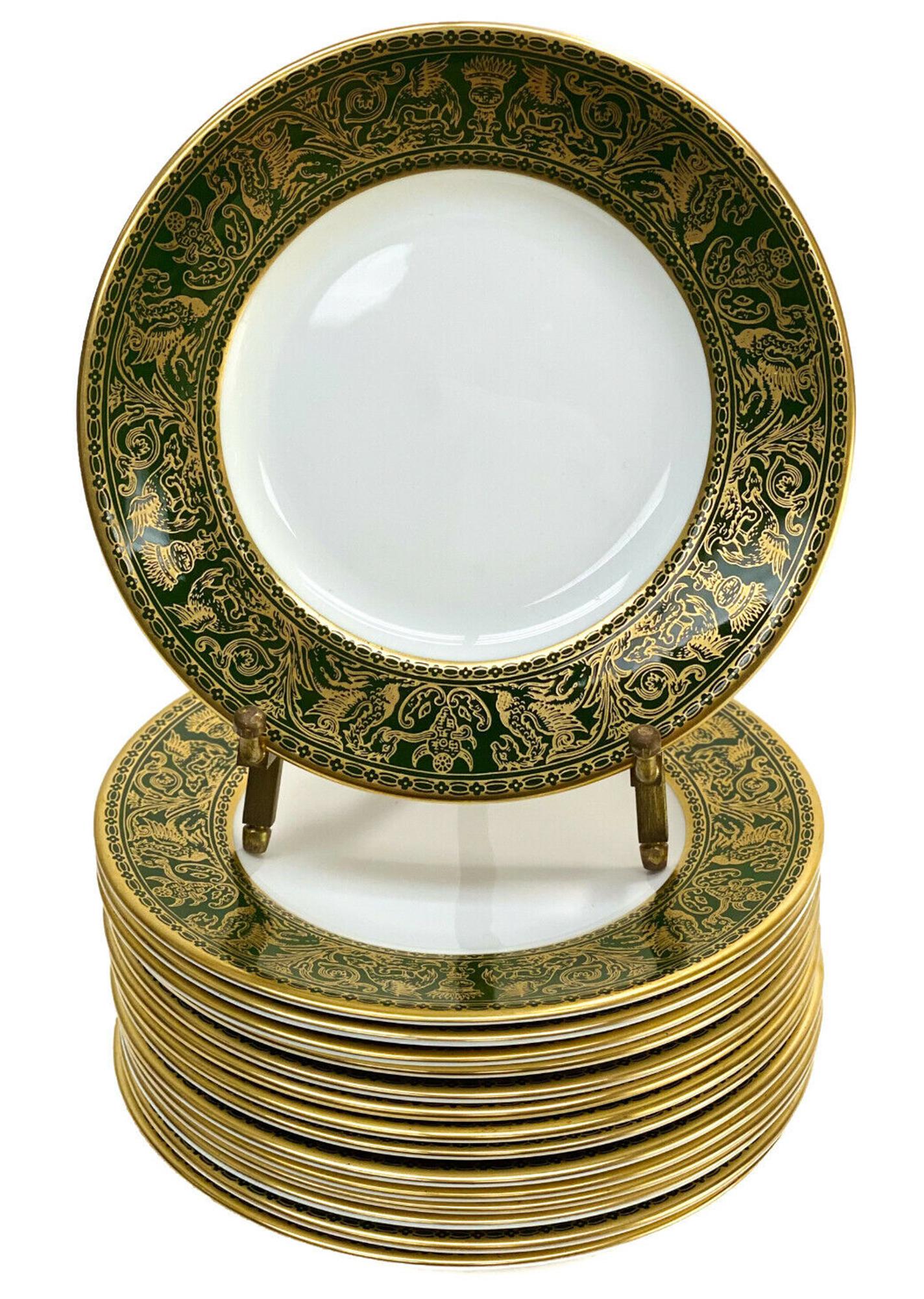15 Wedgwood Porcelain Bread Plates in Green Florentine (1 of 4)