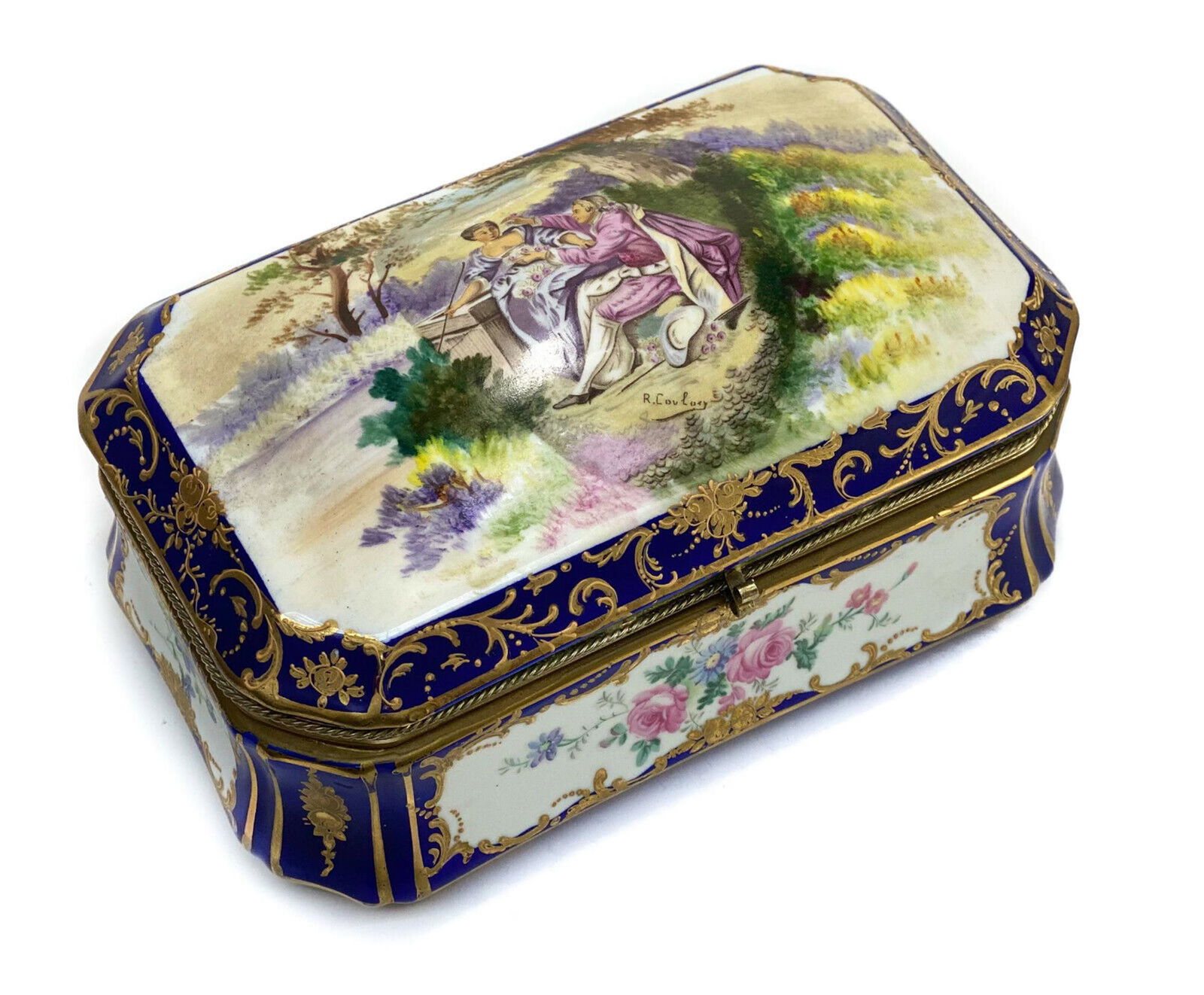 Continental Sevres Style Porcelain Dresser Box (1 of 8)