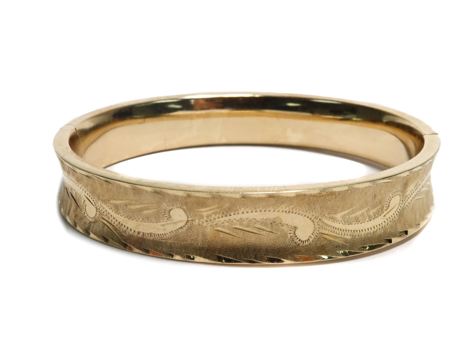 14k Yellow Gold Engraved Bangle Bracelet (1 of 5)