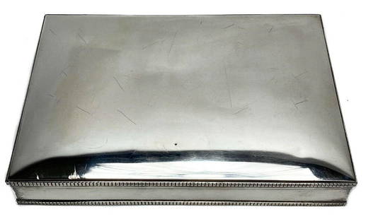 American Sterling Silver Mounted Cigar Box: Large Sterling Silver mounted cigar box with liner, likely American, probably 2nd Quarter 20th Century. 25.27 ozt gross weight Measures Approx., 9.5 in. x 6.5 in. x 1.4 in. tall Domestic