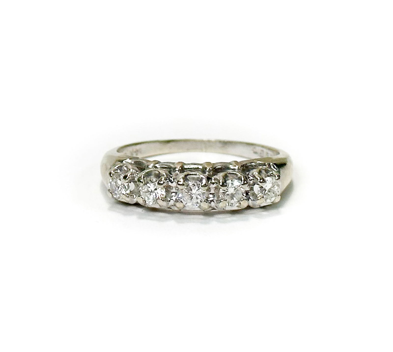 Truglo 14k White Gold and Diamond Ring, Size 6.25 (1 of 12)