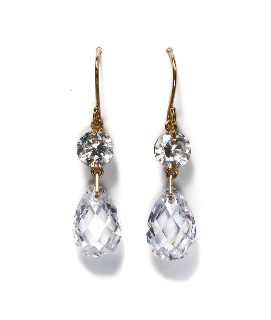 14k Yellow Gold Cubic Zirconia Drop Earrings: 14k Yellow Gold Cubic Zirconia Drop Earrings. Marked "JCM 14k CZ" to hook. Weight Approx., 3.57 grams Measures Approx., 1.5 inches Domestic Shipping: $20