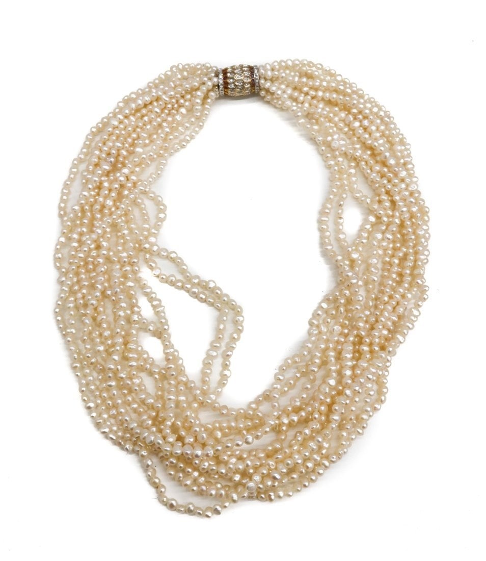 14k Yellow Gold Multistrand Cultured Pearl Necklace. (1 of 6)