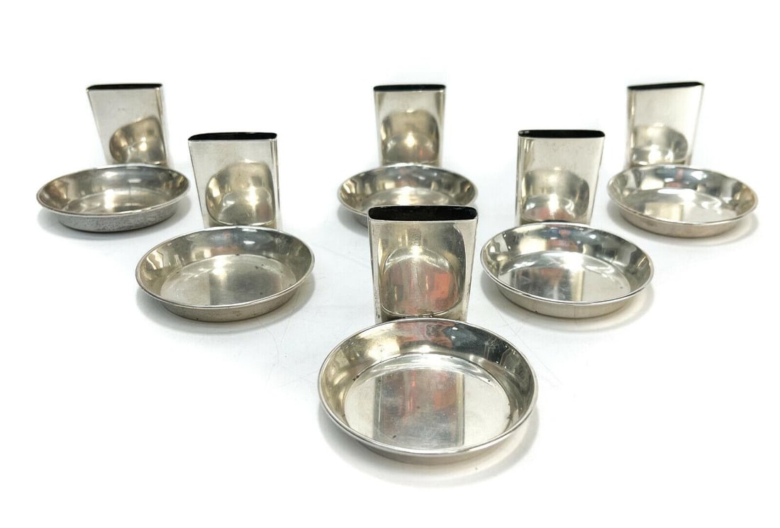 6 Old Crest Sterling Silver Small Ashtrays with Attached Matchbox Holders (1 of 6)