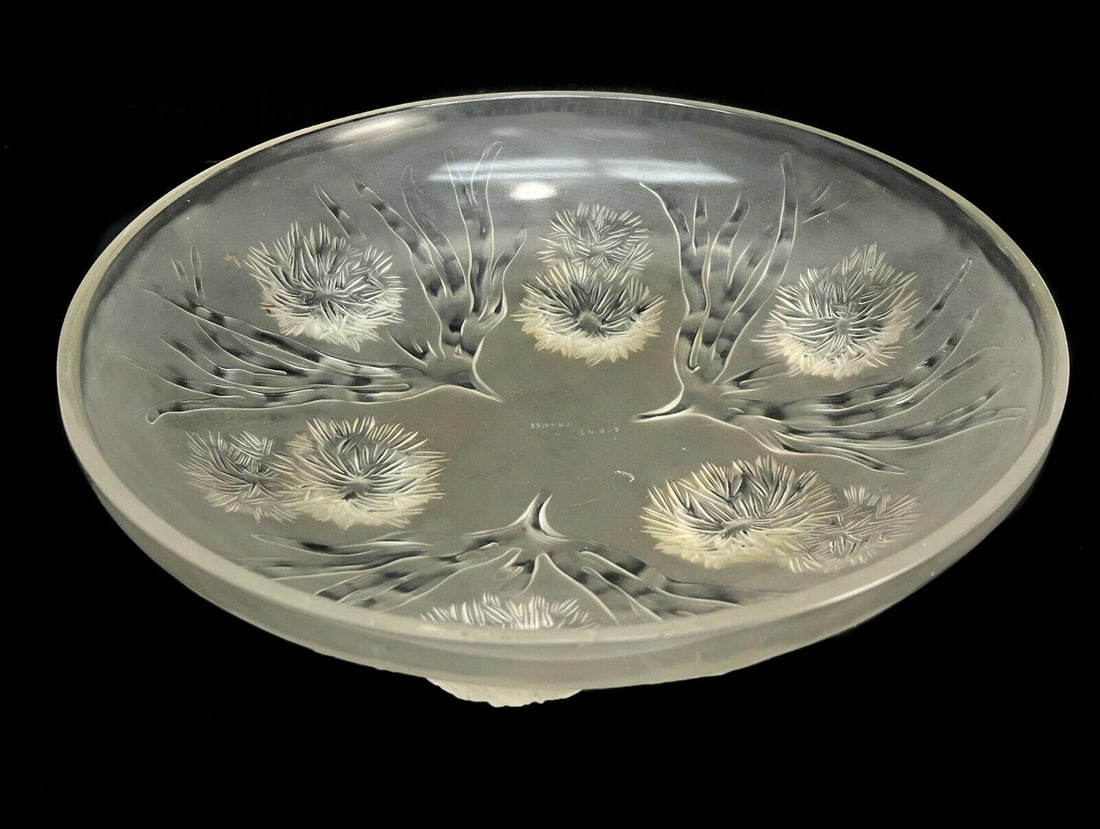 Sabino France Opalescent Glass Molded Sea Urchin Centerpiece Dish, Signed: Sabino France opalescent centerpiece dish. Molded sea urchin and seaweed designs. Marked Sabino France to the center. Weight Approx., 3 lb Measures Approx., 11.75 inches diameter x 3 inches tall Domes