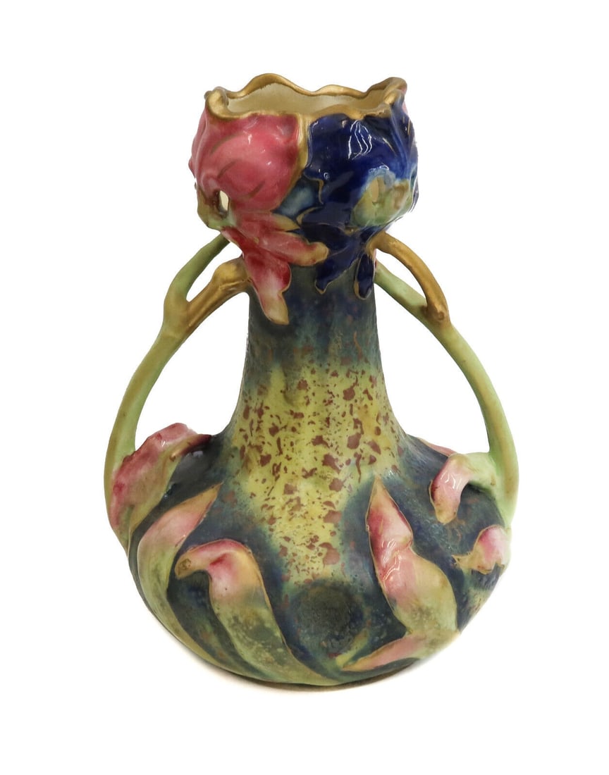 Amphora RSTK Turn Teplitz Art Nouveau Floral Form Twin Handled Vase circa 1900 (1 of 7)