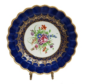Worcester England Porcelain Scallop Rimmed Cobalt Blue Floral Plate circa 1760