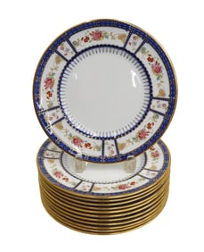 12 Royal Doulton England Porcelain Dessert Plates Decorated Flowers circa 1925