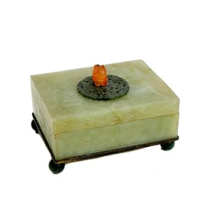 Japanese Carved Green Onyx Box Nephrite Carnelian Elephant circa 1920