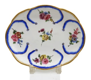 Sevres Hand Painted Porcelain Oval Dish Feuille de Choux, 1763