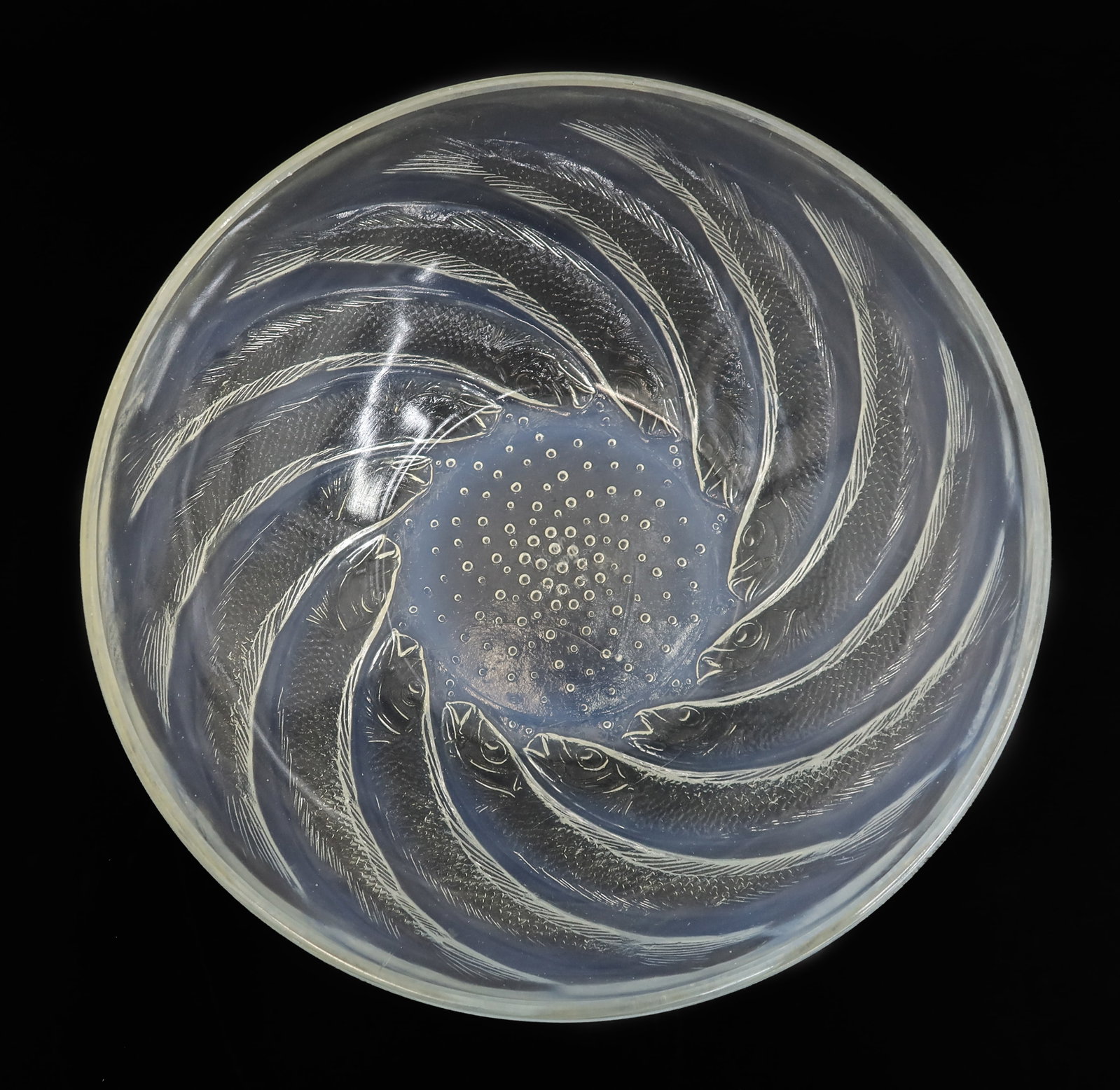 Rene Lalique France Opalescent Art Glass Bowl in Poissons Fish Signed: Rene Lalique France opalescent art glass bowl in Poissons. Molded fish to exterior with bubbles to center. Molded Rene Lalique mark to center. Weight: Approx. 2 lb Measurements: Approx. 9.5 inches dia