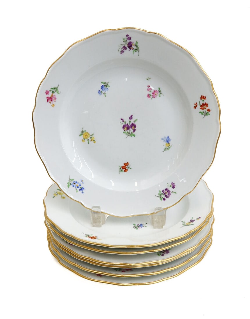7 Meissen Germany Porcelain Hand Painted Dinner Plates circa 1900 Florals (1 of 5)