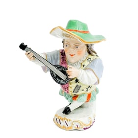 Chelsea Porcelain Hand Painted Figurine Musician Derby Mansion House Dwarf c1760