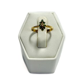 14k Yellow Gold Emerald and Diamond Round Tone Cluster Ring. Size 5