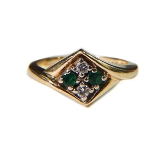Prism Lite 14k Yellow Gold Diamond and Emerald Ring, Size 3.5