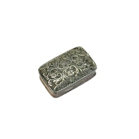 Willmore & Co Birmingham Sterling Silver Vinaigrette 1827 Florals