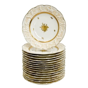 16 German Relief Putti Porcelain Dinner Plates Sandizell von Schierholz