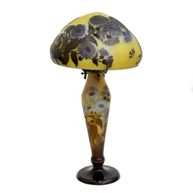 Emile Galle Nancy Acid Etched Cameo Art Glass Table Lamp Daisies circa 1910