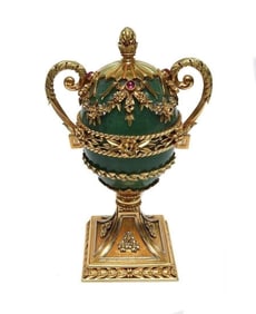Vourakis 18k Gold Mounted Emerald Ruby Egg Figurine, c1970. Manner of Faberge