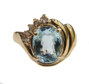 14k Yellow Gold Aquamarine and Diamond Ring, Size 6.5