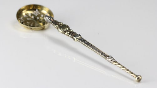 19th Century Sterling Silver Pierced Slotted Serving Spoon Gold plated bowl