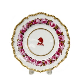 Flight, Barr & Barr Worcester Hand Painted Porcelain Armorial Dinner Plate