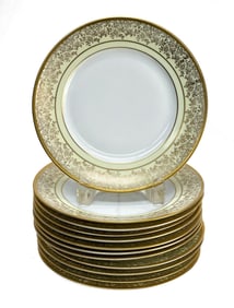 13 Hutschenreuther and Heinrich & Co. Porcelain Dessert Plates, circa 1930