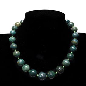 14k Yellow Gold and Bloodstone Graduated Beaded Necklace