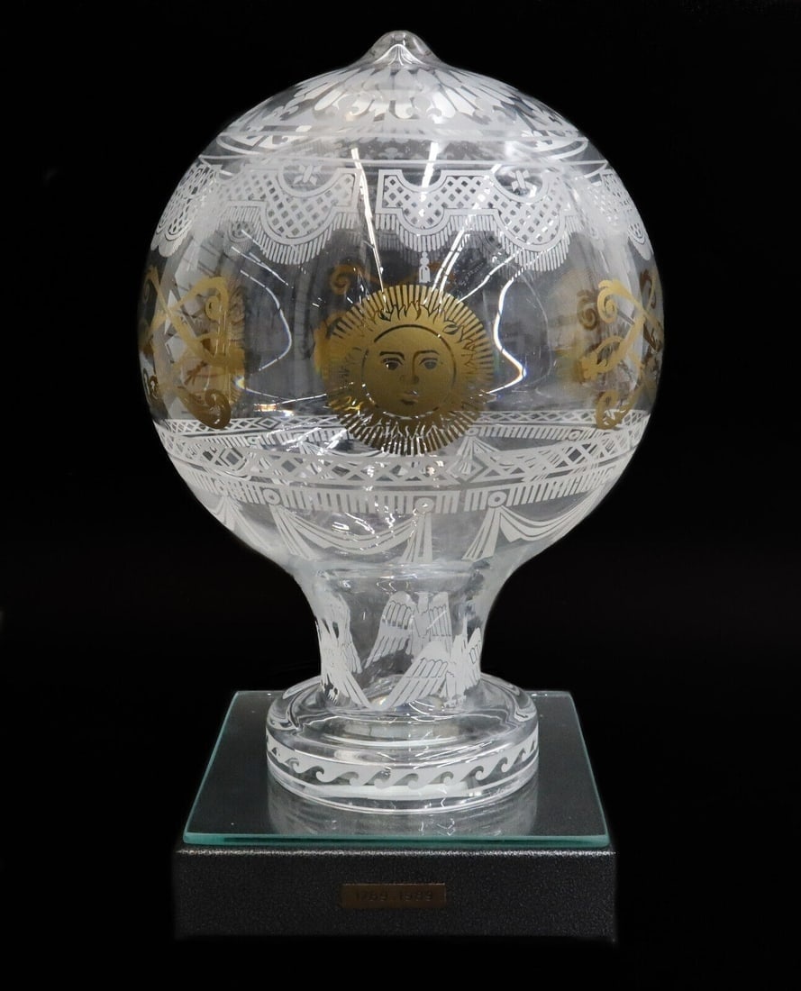 Daum France Montgolfiere Hot Air Balloon Table Lamp by Xavier Froissart 1989: Daum France Montgolfiere hot air balloon table lamp by Xavier Froissart, 1989. Acid etched glass lamp shade with gilt sun and scroll accents to circular band. With powder-coasted steal base with light