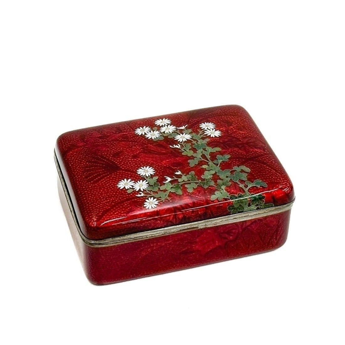 Japanese Ginbari Enamel Box Red Florals 2nd quarter 20th century: Japanese Ginbari Enamel Box, 2nd quarter 20th century. Red ginbari leaf enamel decoration to the body. Green and white flower decoration to the lid. Box with silver plate mounts. Fabric lined to the i