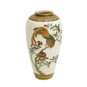 Kinkozan Masayasu Satsuma Hand Painted Porcelain Vase Bird Early Meiji Period