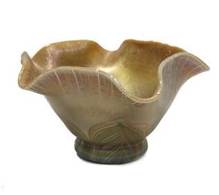 Iridescent Gold Feathered Art Glass Ruffled Bowl