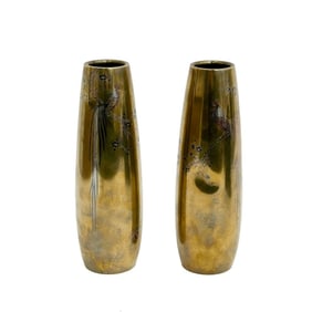 Pair Mitsunobu for Kuroda Workshop Gilt Bronze Vases Roosters