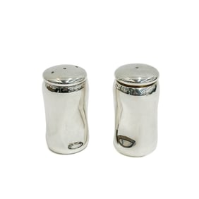 Pair Elsa Peretti Tiffany & Co Sterling Silver Salt & Pepper Shakers Thumbprint