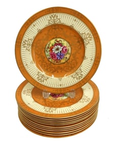 12 Royal Worcester England Hand Painted Porcelain Dinner Plates 1933